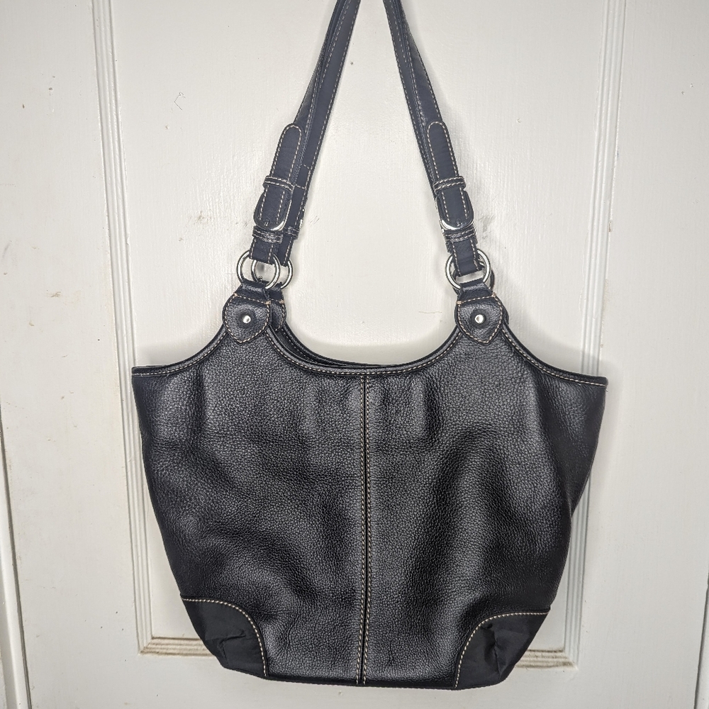 The Sak Pebble Leather Double Strap Shoulder Bag Black w Contrasting Stitching